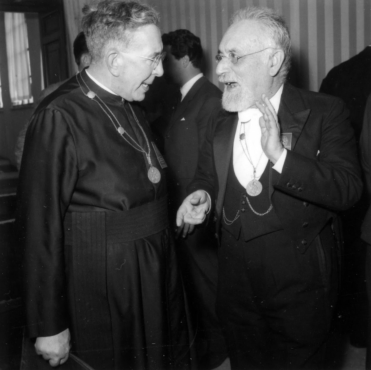1957-20-28-May-Populations-Stellaires-N_49.jpg