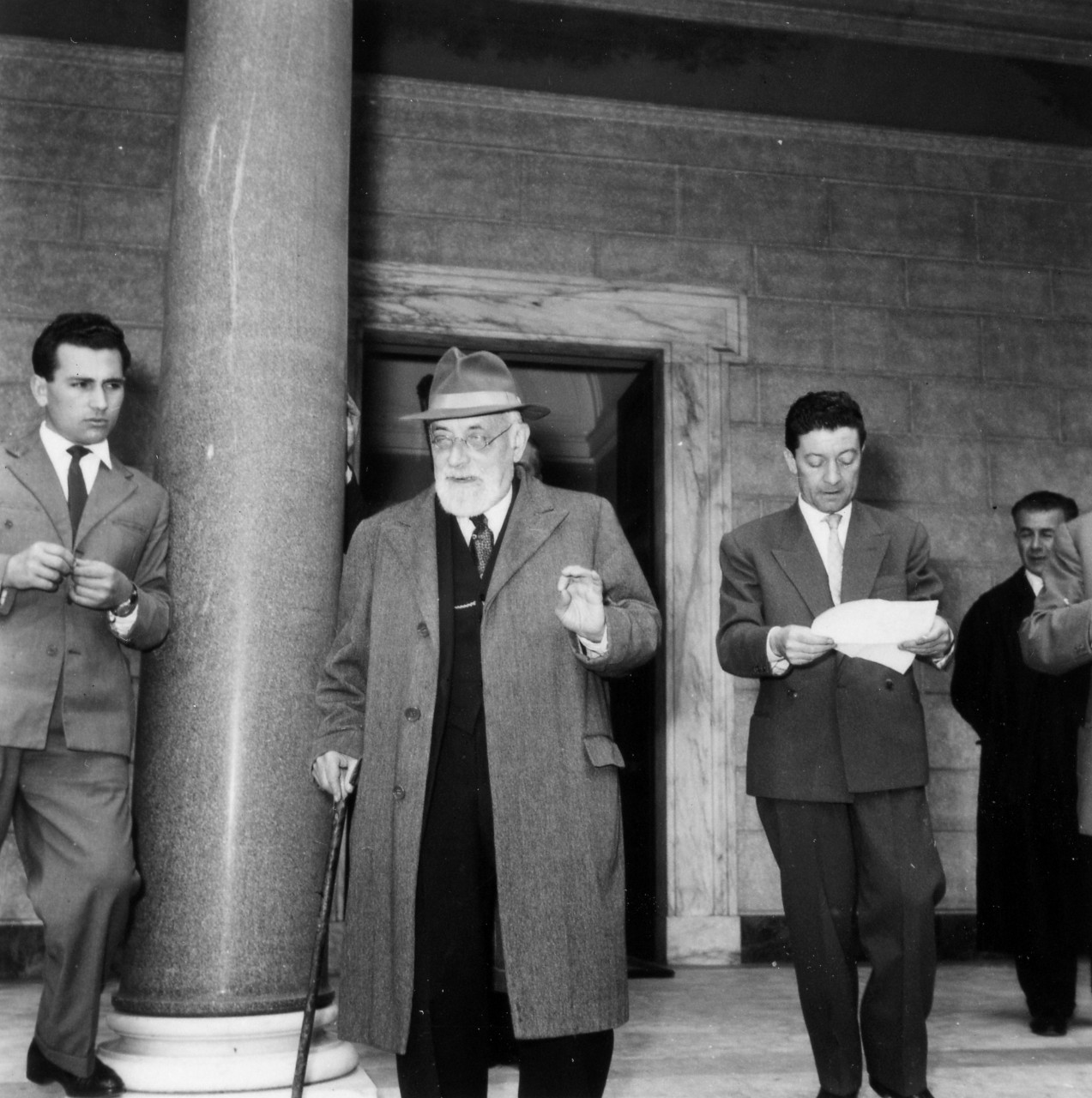 1957-20-28-May-Populations-Stellaires-N_65.jpg